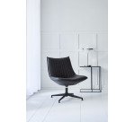 Fauteuil pivotant Edgar - Simili cuir noir - Pieds métal noirs