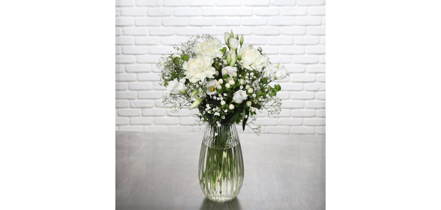 Petit bouquet champêtre de fleurs naturelles