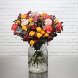 Bouquet feu d'artifice de fleurs naturelles