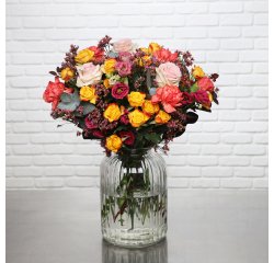 Bouquet feu d'artifice de fleurs naturelles