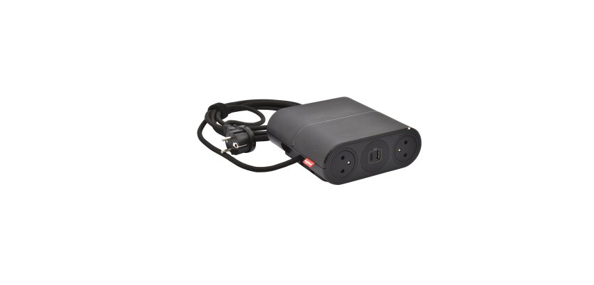 Legrand Incara Link'on Socket 4 outlets with ground + 2 USB A+C