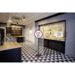 <em>Paperboard - Bi-Office Arrow-Shaped Fixed Stand Information Easel</em>