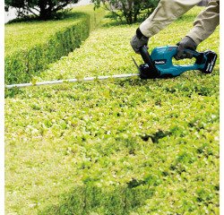 Taille-Haie sans fil Makita LXT® DUH607F001 – 18 V Li-Ion – 3 Ah – 60 cm + 1 batterie + chargeur