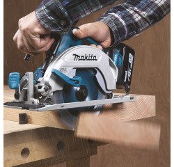 Scie circulaire sans fil Makita LXT® DHS680ZJ – 18 V Li-Ion – Ø 165 mm
