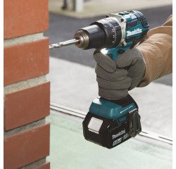 Perceuse-visseuse à percussion sans fil Makita LXT® DHP484RTJ – 18 V Li-Ion – 5 Ah + 1 batterie + chargeur