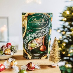 Lindor assorted - Festive Ribbon Edition - Lindt - 337g bag - 25 pieces