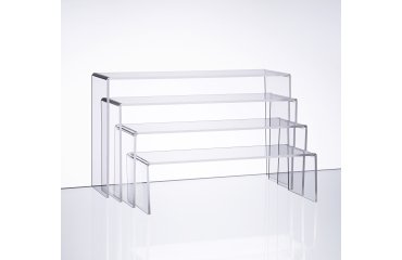 Expositor de producto con 4 escalones