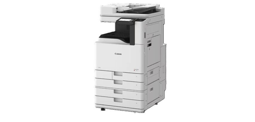 IMAGEFORCE C3026 MFP                                                  NECESSARI TONER E PIEDISTALLO