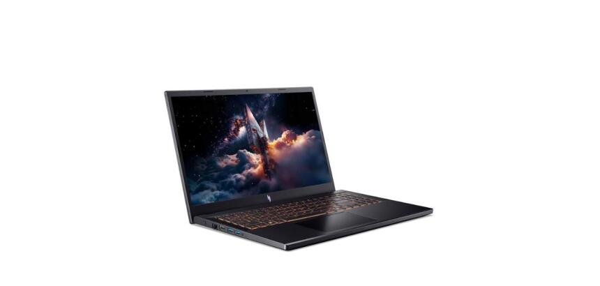 15.6  FHD  Core 7  16GB 1024GB RTX 5050 8GB  Windows 11 Home