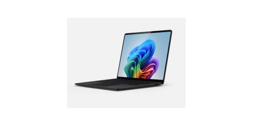 Surface Laptop7 Snapdragon 13,8" Plus/16/512 Nero