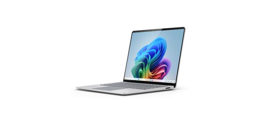 Surface Laptop7 Snapdragon 13,8" Eli/16/1TB Platino