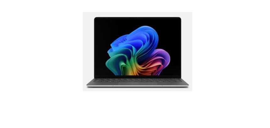 Laptop7 5G 13,8" Ui5/16/256 Plat