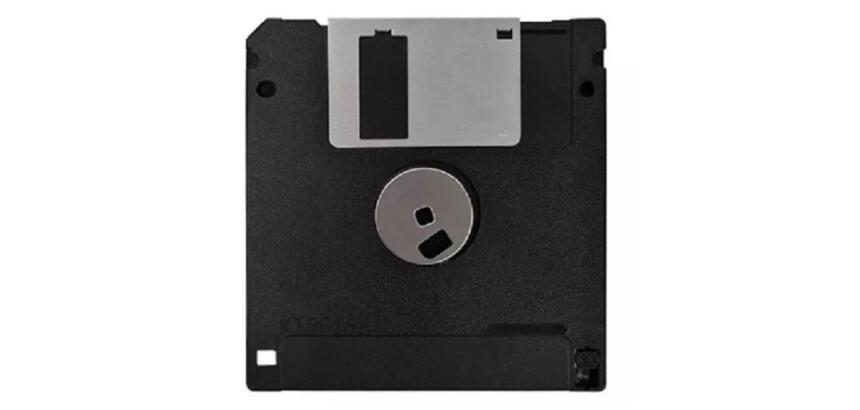 FLOPPY DISK  3.5   1.44MB  UNFORMATTED  CONFEZIONE DA 12 PZ. BULK