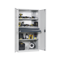 LISTA - Armoire de charge de batterie avec 2 portes en tôle pleine charnière (LxPxH) 1000x580x1950mm Type F 2x5 (230V) sur la paroi arrière, 3 rayons, 2 tiroirs KEY Lock Gris clair RAL 7035