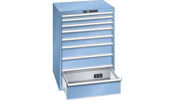 Armoire avec prise électrique