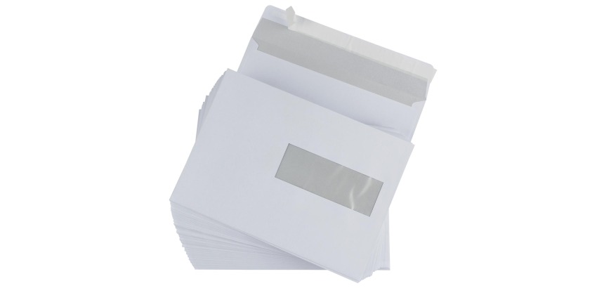 Gallery envelopes, size 156 x 220 mm, adhesive strip, right window (size 40 x 110 mm)