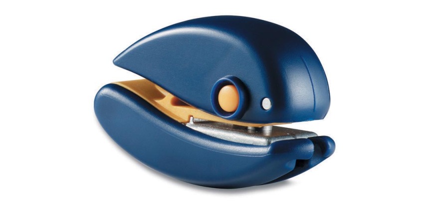 Maped Punchito hole puncher in blister pack