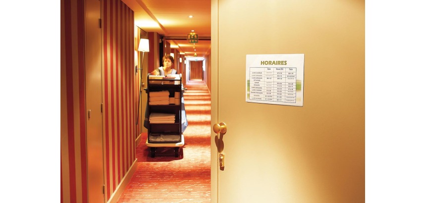 Tarifold tview pochette adhésif pour ft A5 blanc, permanent, paquet de 5 pièces