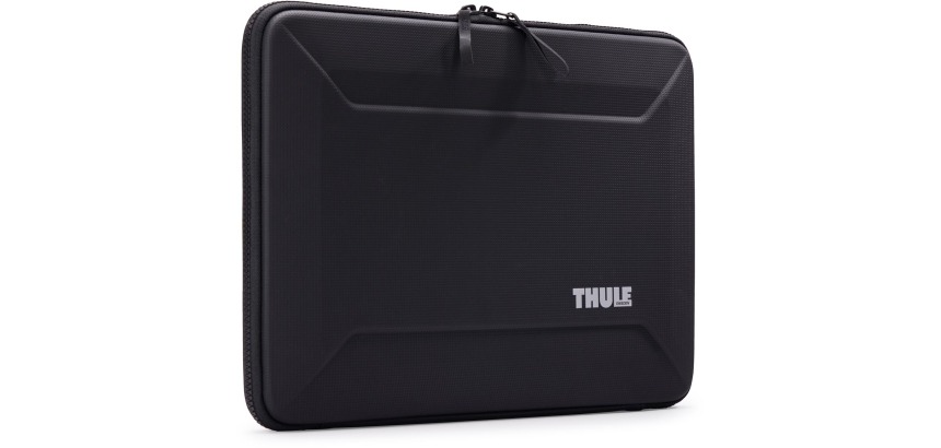 Thule Gauntlet sleeve for 16-inch laptops