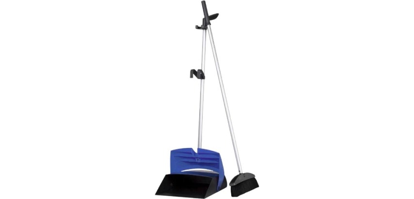 Vileda closed dustpan, with aluminum handle