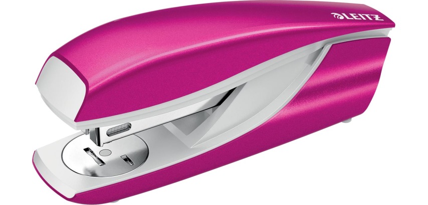 Leitz NeXXt WOW 5502 nietmachine, roze metallic, op blister