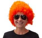 Orange Perücke, lockig