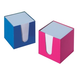 memokubus witte blaadjes