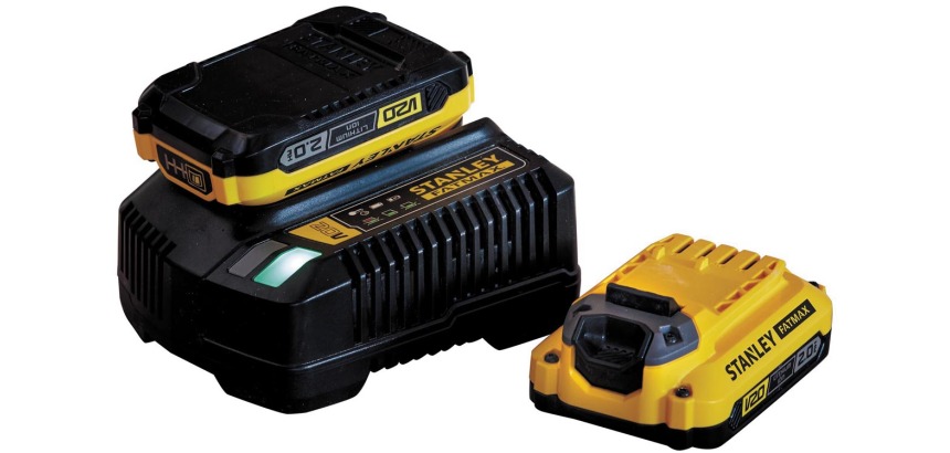 Stanley FatMax paquet de démarrage: chargeur 2A + 2 x batterie 18V 2.0AH lithium-ion