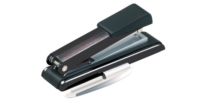 Bostitch Flat Clinch stapler, black