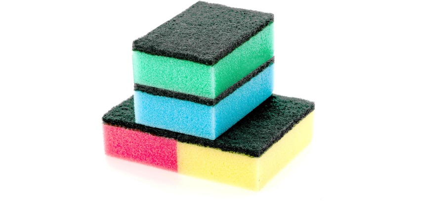 Q-CONNECT Scheuerschwamm, 8,5 x 5,5 x 2,5 cm, Pack mit 10 Stück, sortierte Farben