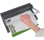 Q-CONNECT standard manual perforator