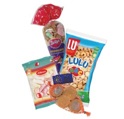 St. Nicholas Package 2026: 1 x LU Nic Nac ABC, 1 x chocolate euro, 1 x candyman candies, 1 x marshmallows