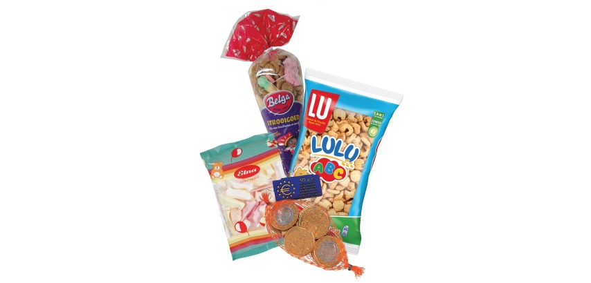 St. Nicholas Package 2026: 1 x LU Nic Nac ABC, 1 x chocolate euro, 1 x candyman candies, 1 x marshmallows