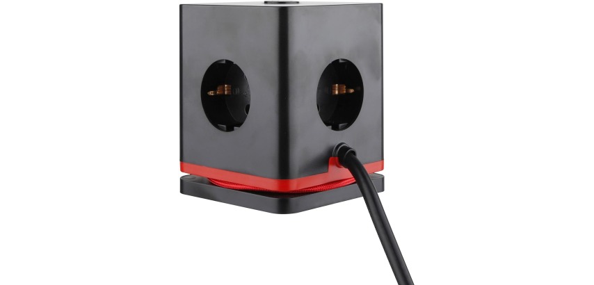 IOIO SW1000 power strip with 3 sockets and 3 USB ports, cube, black