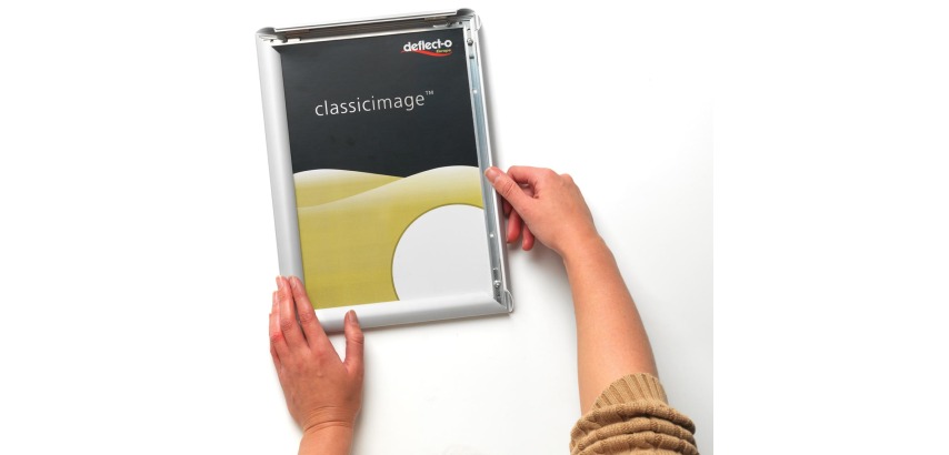 Deflecto clip frame, dimensions 624 x 871 x 12 mm (A1)