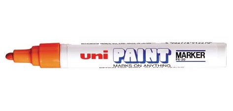 Uni PX-20 orange paint marker