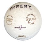 Ballon first loisirs handball caoutchouc graine diametre    16cm 300g