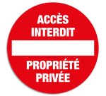 Panneau de signalisation 'Accès interdit'