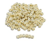 Perle bois ocolor forme carree 1cm imprimee alphabet  coloris naturel lot de 440    perles