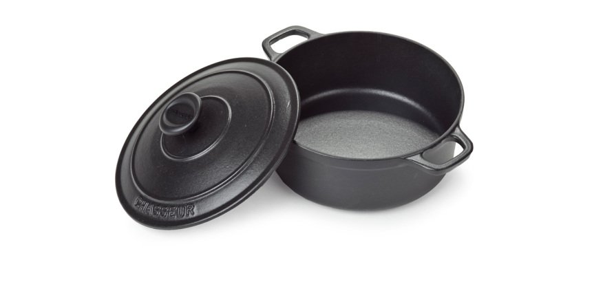 Cocotte ronde noire avec couvercle fonte émaillée Chasseur Ø 18 cm
