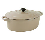 Cocotte ovale avec couvercle fonte émaillée Chasseur