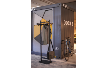 Coat stands and mobile racks