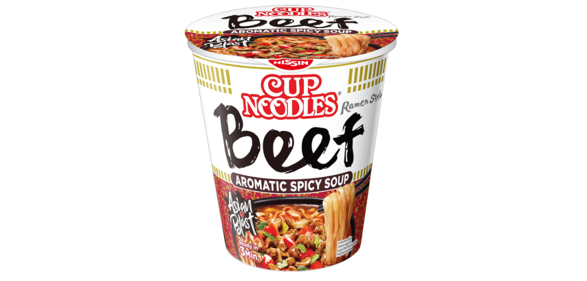 Nissin Noodles Rindfleisch mit 5 Gewürzen im Becher
