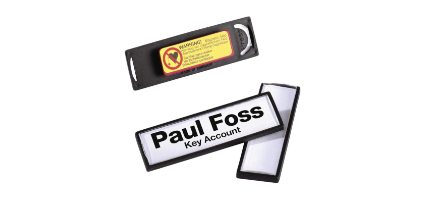 Badge Durable Clip Card mit Magnet 17x67mm 25 Stück