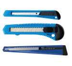 Cutter Westcott Office 9mm bouton sur glissière acier bleu