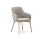 Chaise Nelida en tissu chenille marron et bois de hêtre, finition naturelle