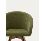 Chaise giratoire Marvin en chenille verte et pieds en bois de chêne finition noyer