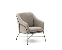 Fauteuil Brida beige et pieds en acier avec finition noire