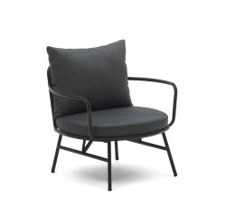 Sillón Bramant de acero con acabado negro