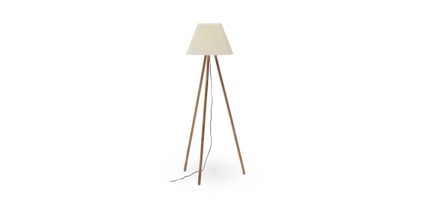 DE_Lampadaire Benicarlo en bois d'hévéa massif finition naturelle et beige